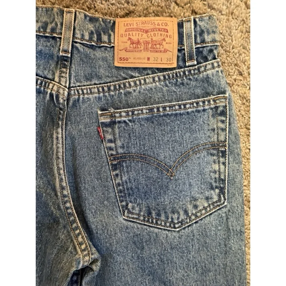 LEVIS VINTAGE 1998 550 Denim Jeans Red Tab Mid Wash 32x30 Casual Rugged READ
